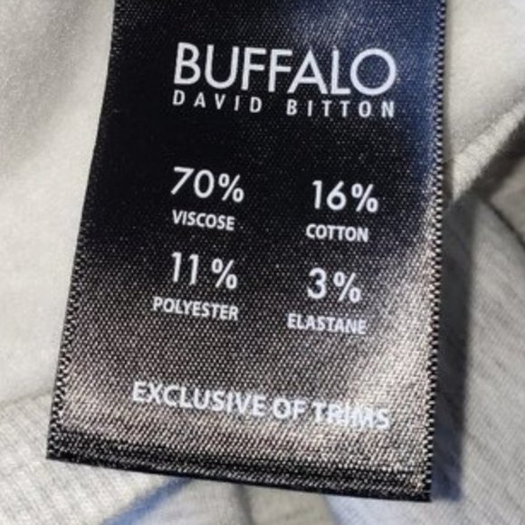 NWT - Super Soft David Bitton Buffalo Gray Hoodie Sweatshirt - Size M - Picture 3 of 4